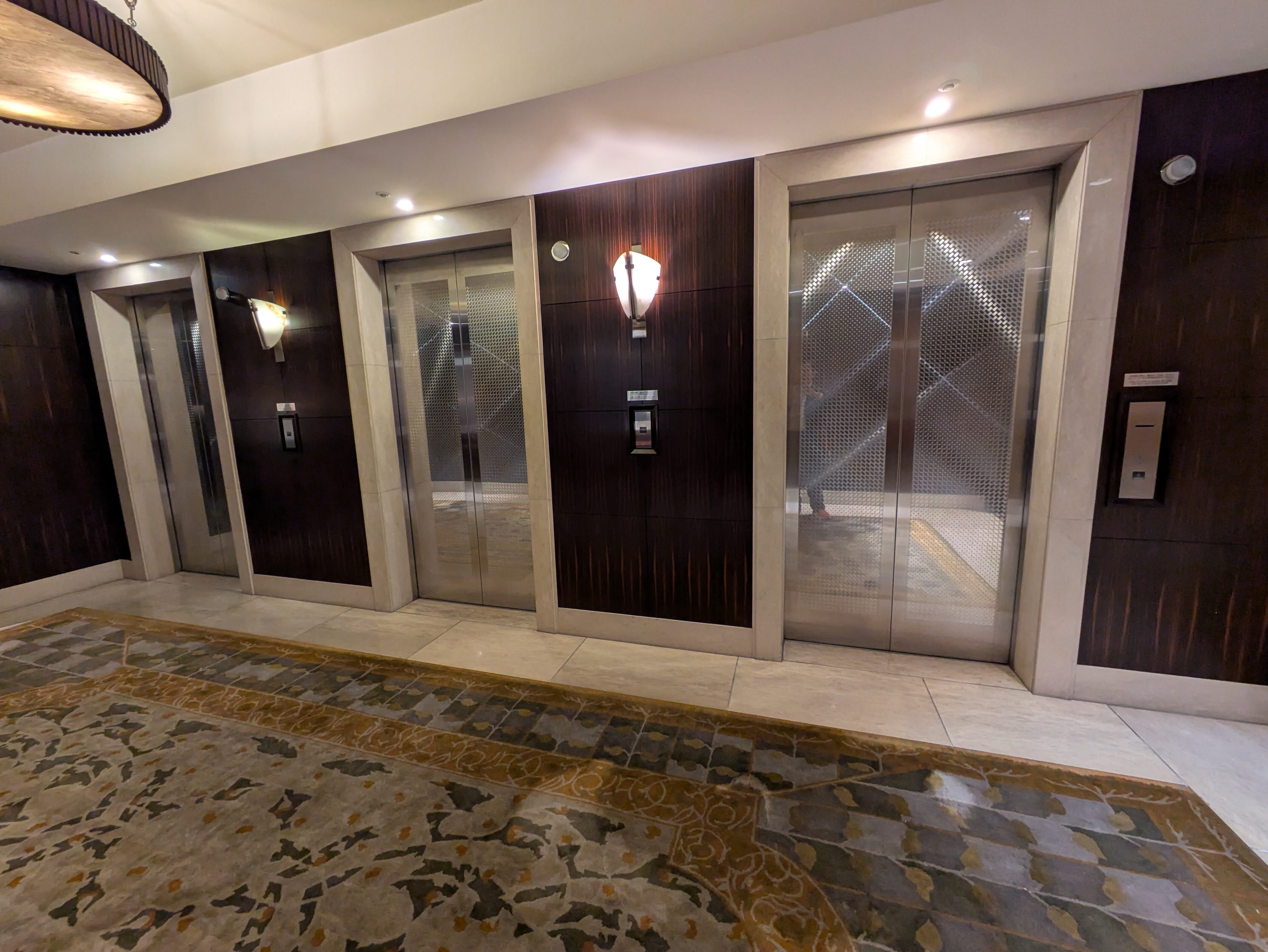 Photo of the elevator