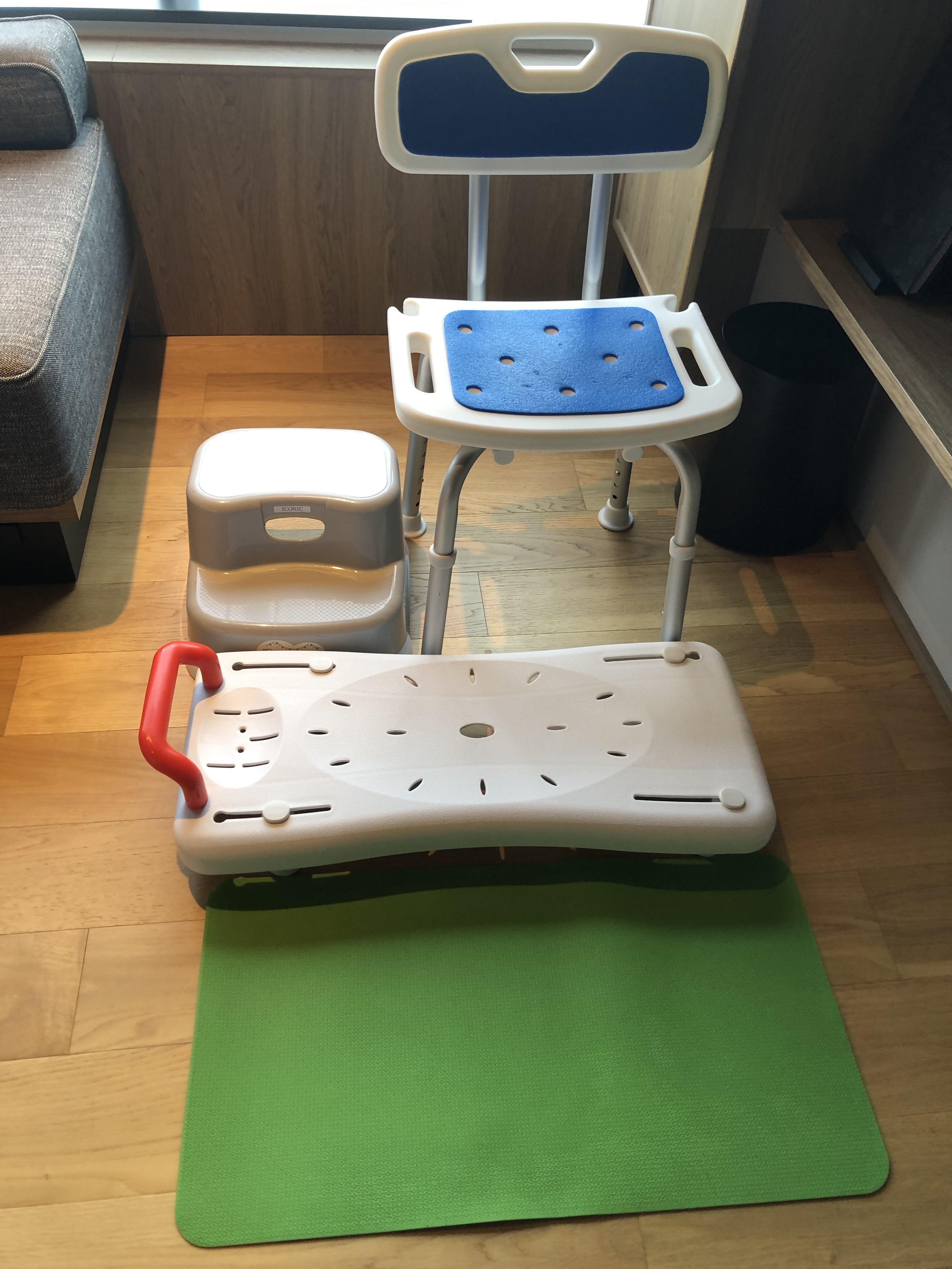 シャワーチェアの写真