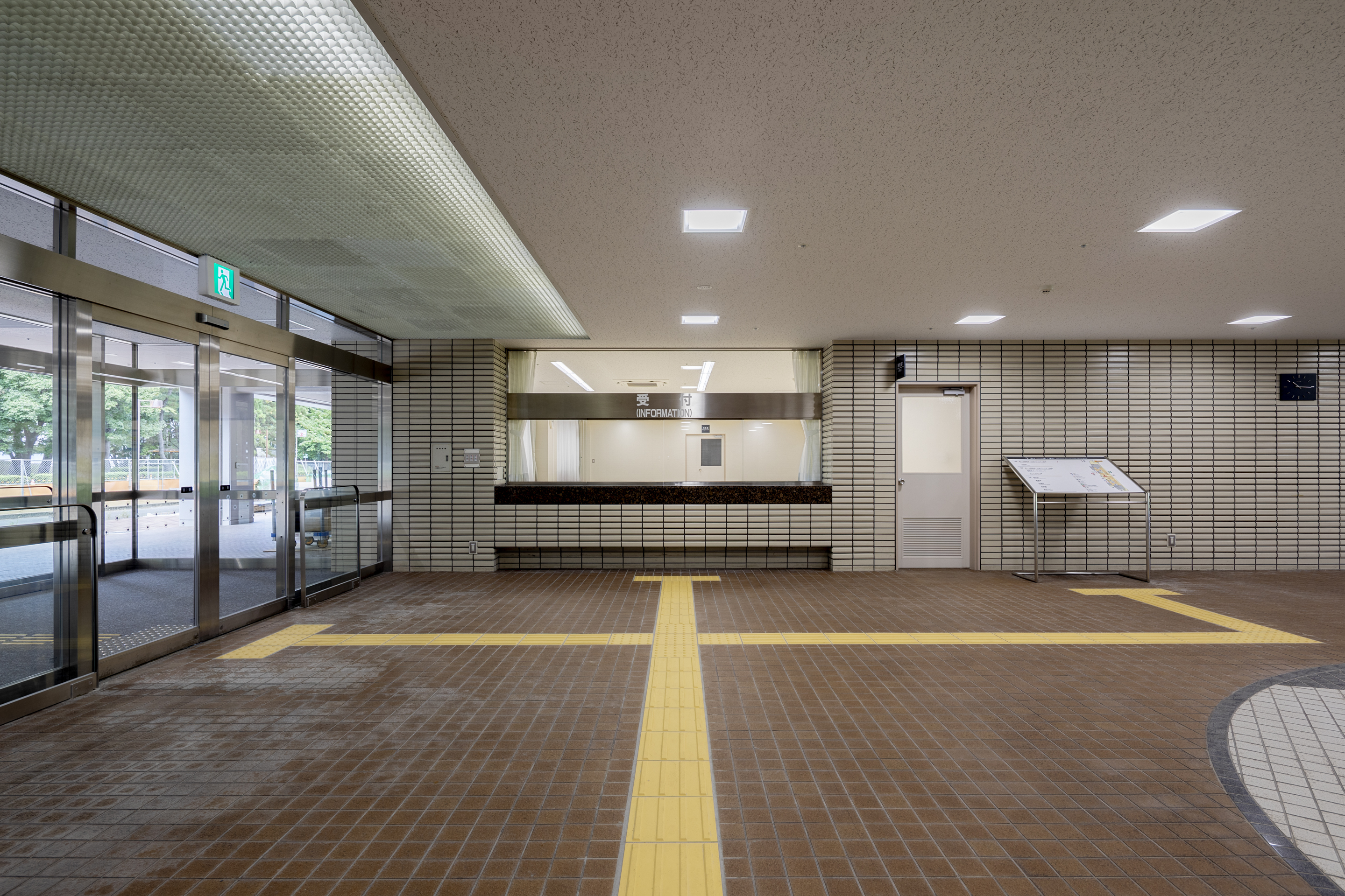 玄関ホールの写真